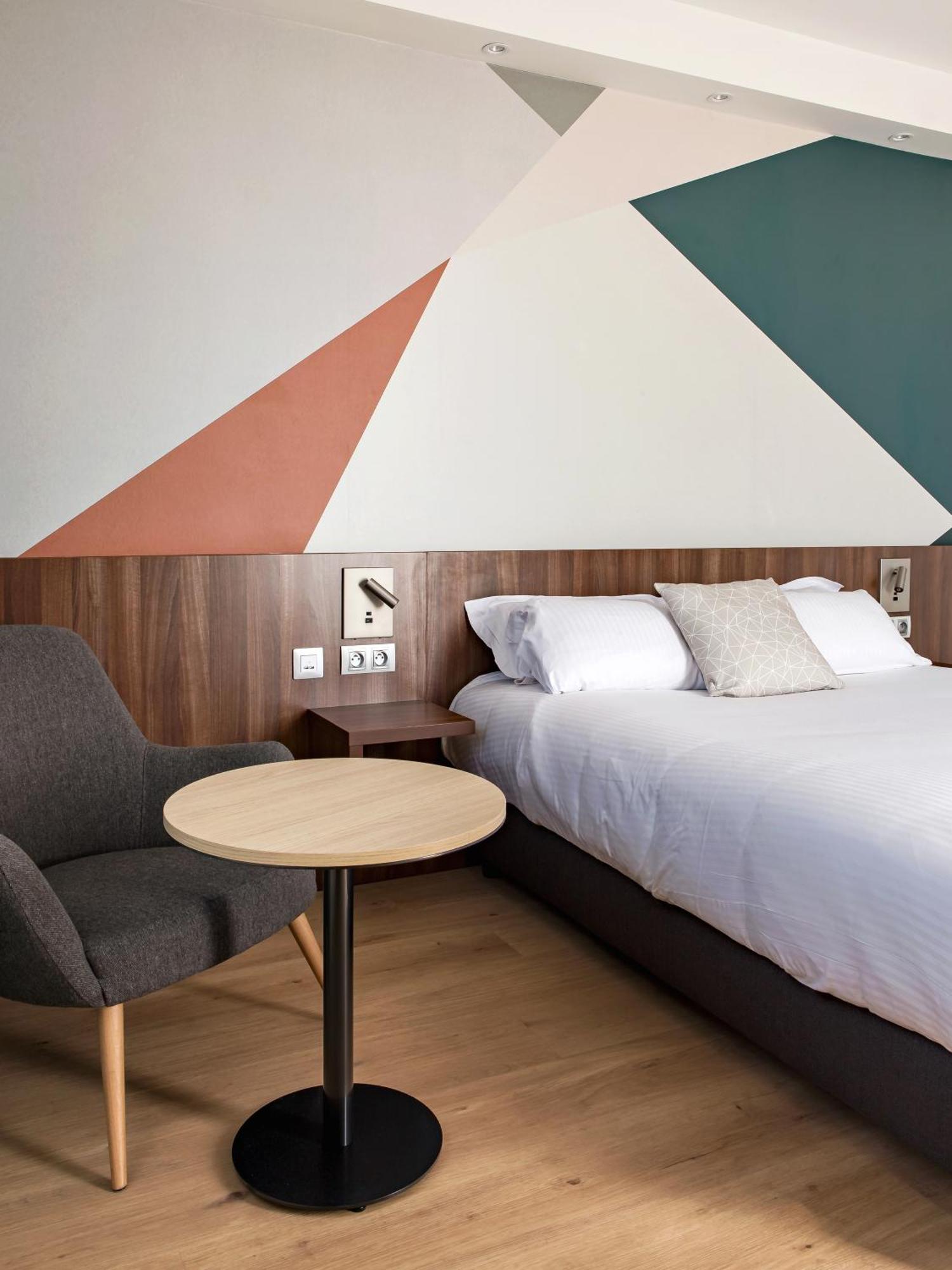 Holiday Inn - Marseille Airport By Ihg Vitrolles  Kültér fotó
