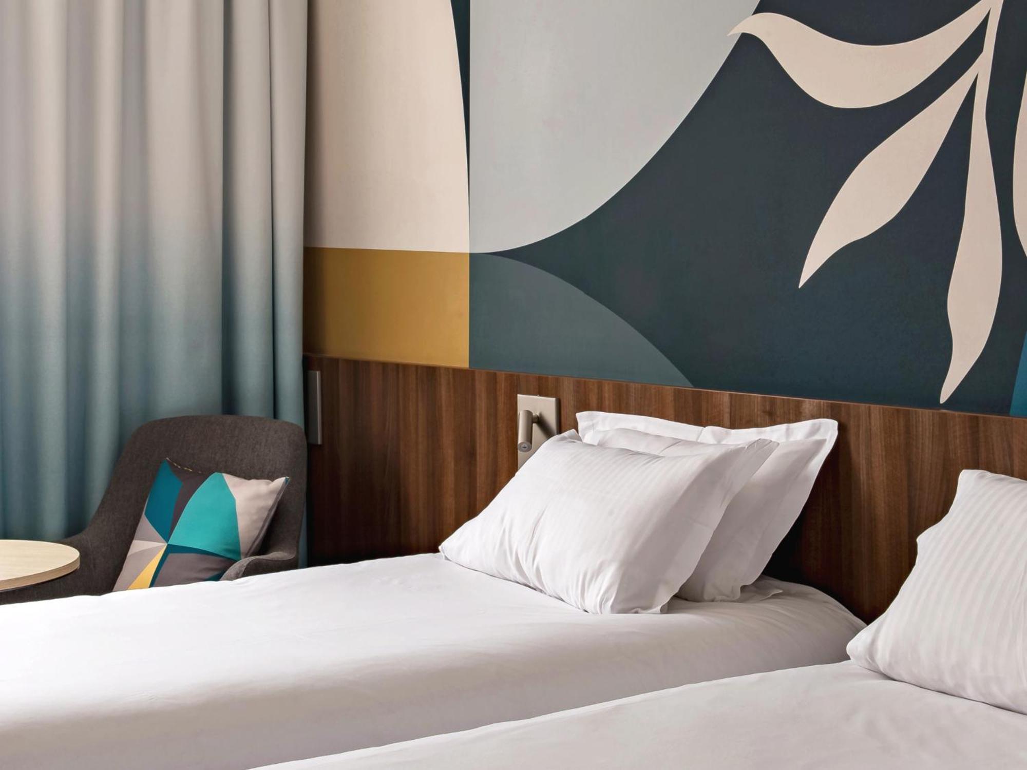 Holiday Inn - Marseille Airport By Ihg Vitrolles  Kültér fotó