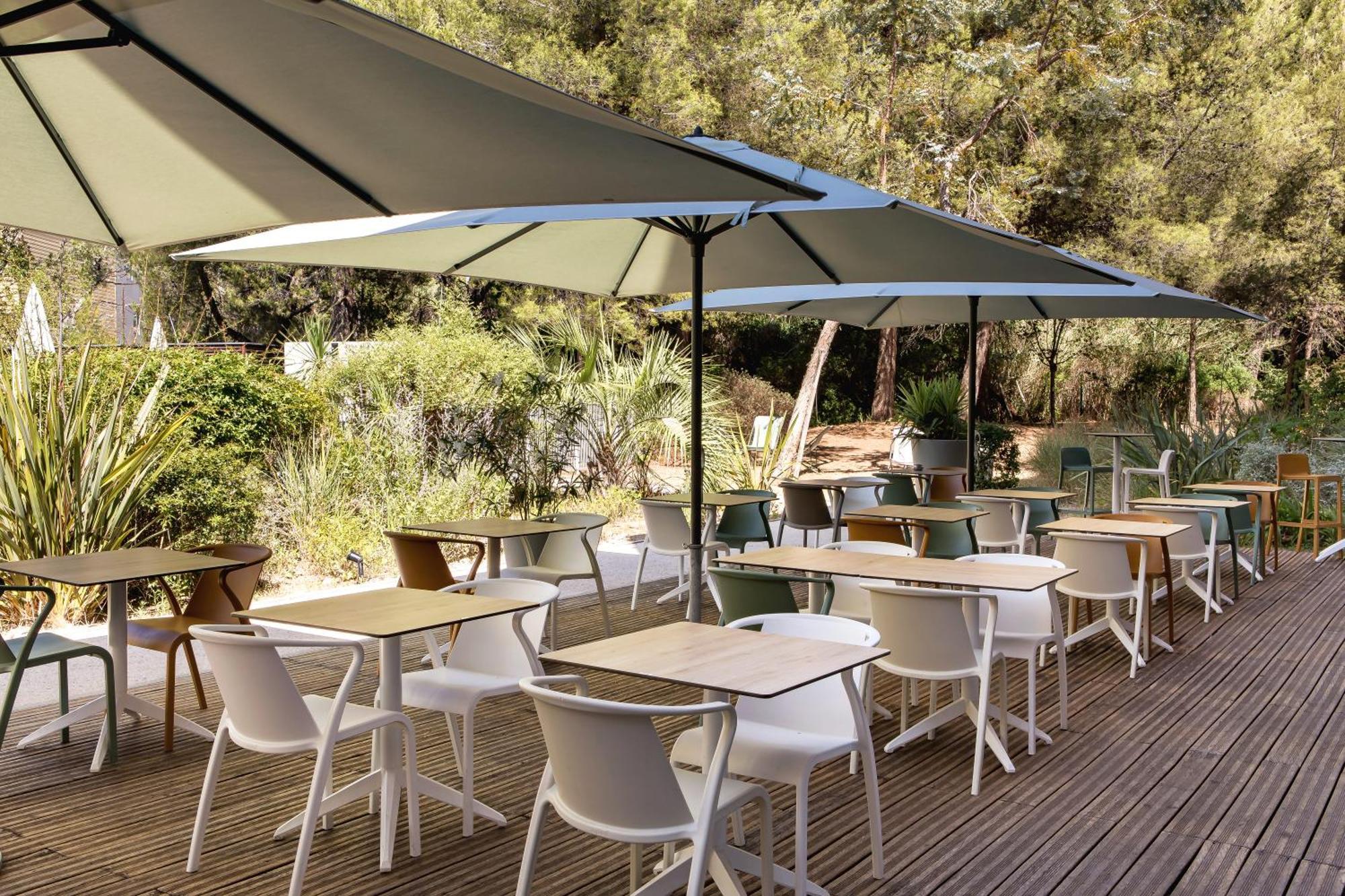 Holiday Inn - Marseille Airport By Ihg Vitrolles  Kültér fotó