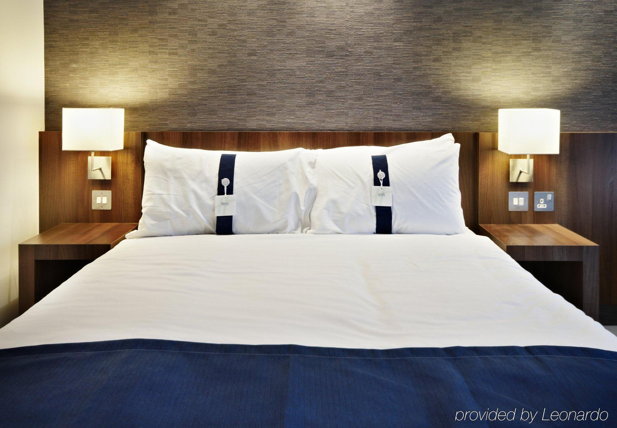 Holiday Inn - Marseille Airport By Ihg Vitrolles  Kültér fotó